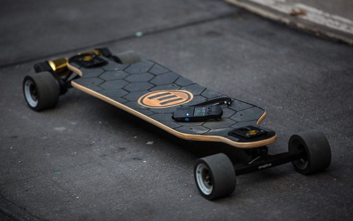 Jak wybrać deskorolkę elektryczną? Porady i Opinie